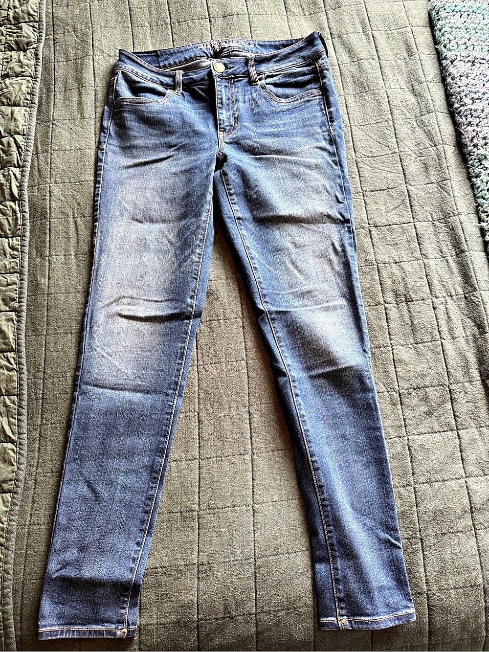 American Eagle Skinny Jeans in Blue Waist 8